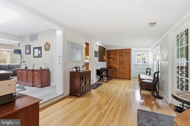 7920 WELLINGTON RD, Alexandria, VA 22308