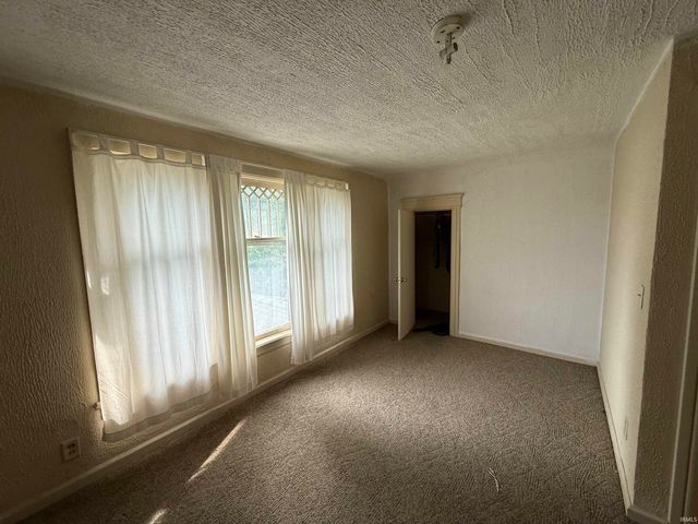 311 W Ewing Avenue, South Bend, IN 46613