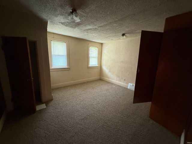 311 W Ewing Avenue, South Bend, IN 46613