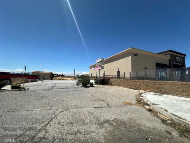 17153 Bear Valley, Hesperia, CA 92345