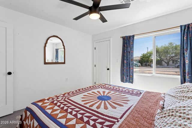 1524 E HARVARD Street, Phoenix, AZ 85006