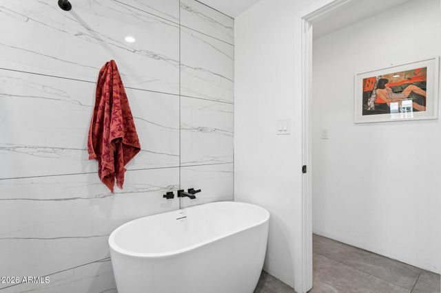 1524 E HARVARD Street, Phoenix, AZ 85006