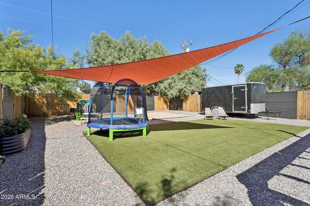 1524 E HARVARD Street, Phoenix, AZ 85006