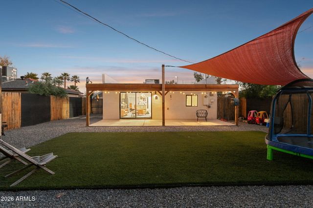 1524 E HARVARD Street, Phoenix, AZ 85006