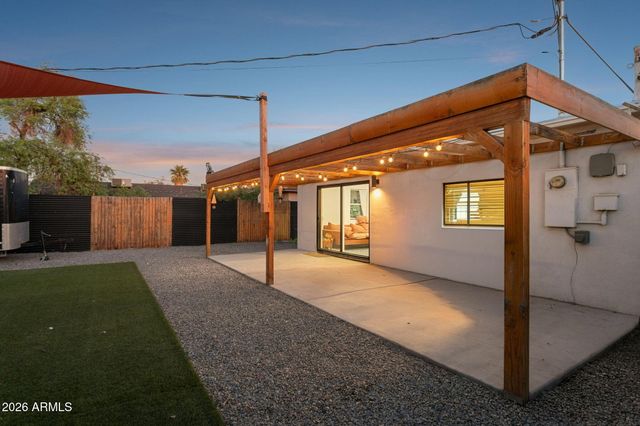 1524 E HARVARD Street, Phoenix, AZ 85006