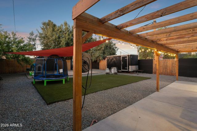 1524 E HARVARD Street, Phoenix, AZ 85006