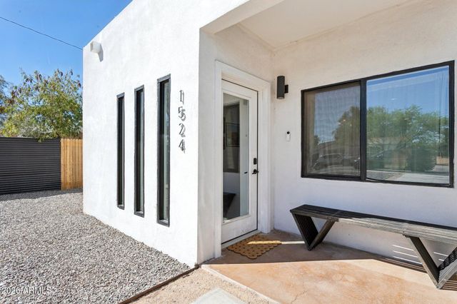 1524 E HARVARD Street, Phoenix, AZ 85006
