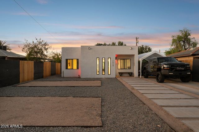 1524 E HARVARD Street, Phoenix, AZ 85006