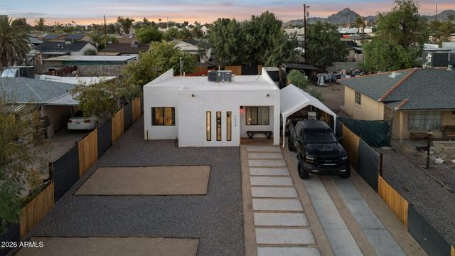 1524 E HARVARD Street, Phoenix, AZ 85006