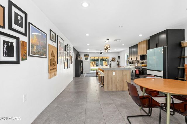 1524 E HARVARD Street, Phoenix, AZ 85006