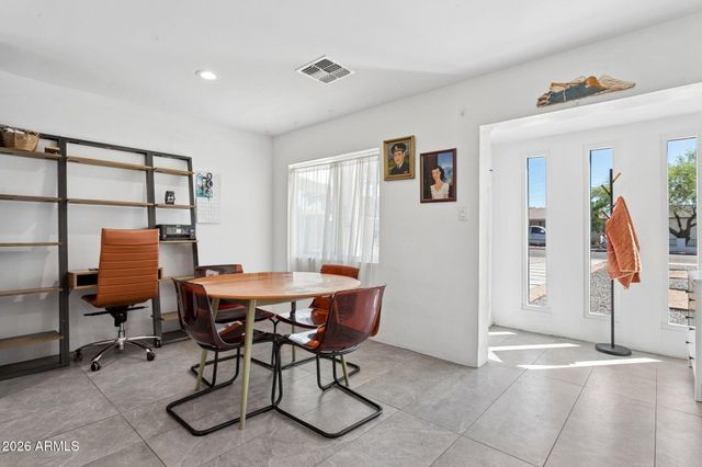 1524 E HARVARD Street, Phoenix, AZ 85006