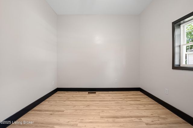 114 Stevenson Ave, Louisville, KY 40206