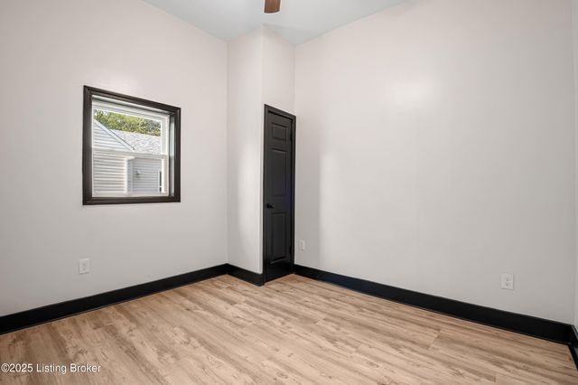 114 Stevenson Ave, Louisville, KY 40206