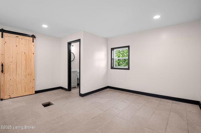 114 Stevenson Ave, Louisville, KY 40206