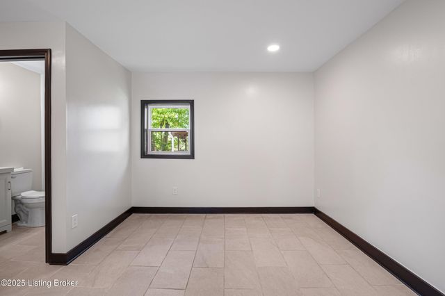 114 Stevenson Ave, Louisville, KY 40206