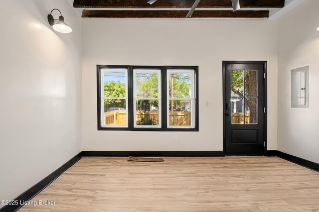 114 Stevenson Ave, Louisville, KY 40206