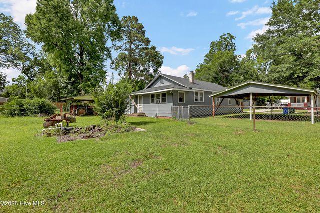 222 Evans Street, Wilmington, NC 28405