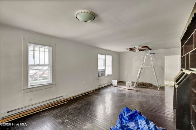 222 Evans Street, Wilmington, NC 28405