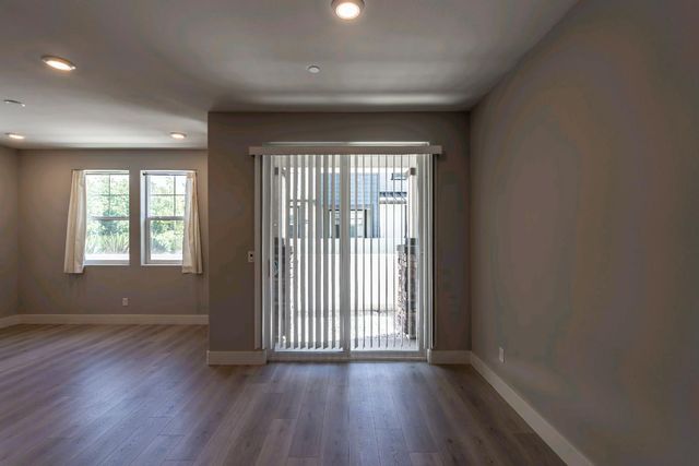 3080 Seaspray Walk, Sacramento, CA 95833