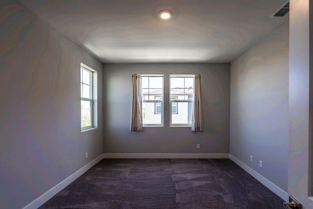 3080 Seaspray Walk, Sacramento, CA 95833