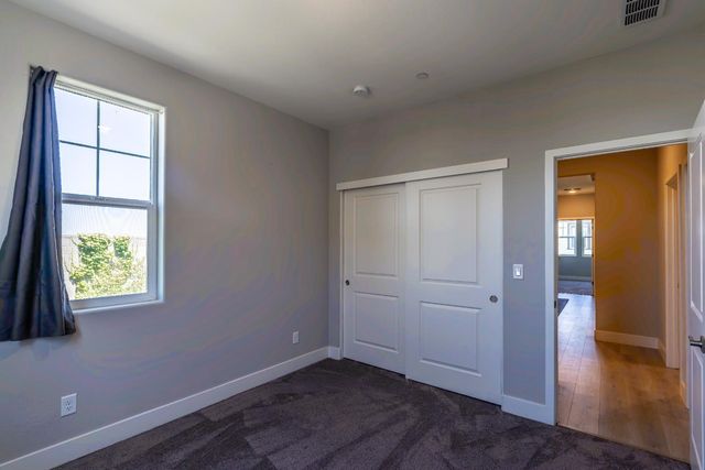 3080 Seaspray Walk, Sacramento, CA 95833