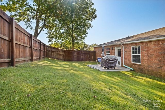 729 Erika Avenue, Fayetteville, AR 72701