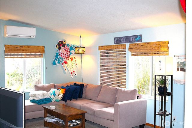 521 N Hoquiam Street, Westport, WA 98595