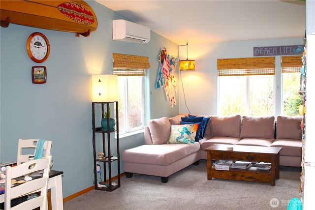 521 N Hoquiam Street, Westport, WA 98595