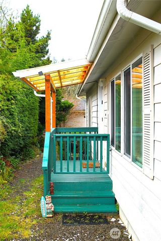 521 N Hoquiam Street, Westport, WA 98595