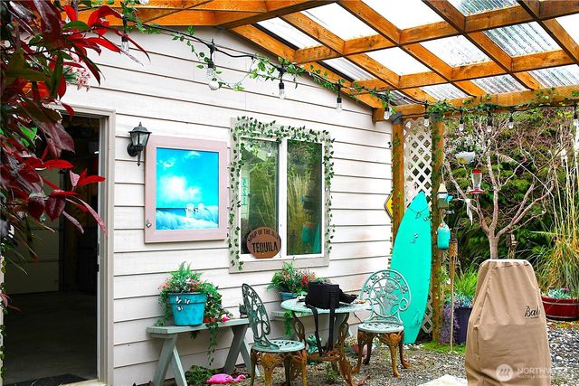 521 N Hoquiam Street, Westport, WA 98595