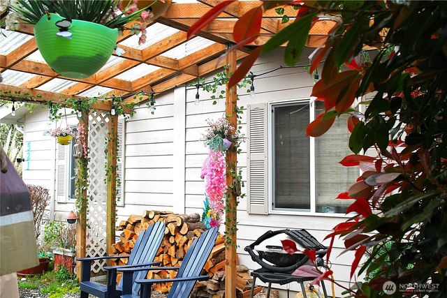 521 N Hoquiam Street, Westport, WA 98595