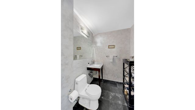 1438 3rd Ave Apt 24B, New York City, NY 10028