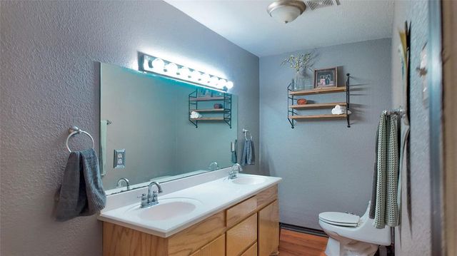 141 Cypress Drive, Richwood, TX 77531
