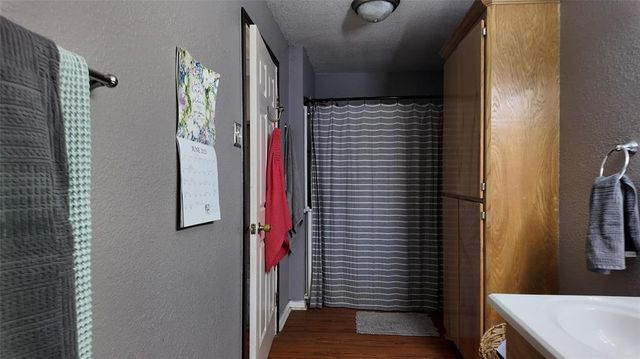 141 Cypress Drive, Richwood, TX 77531