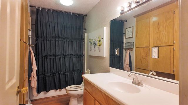 141 Cypress Drive, Richwood, TX 77531