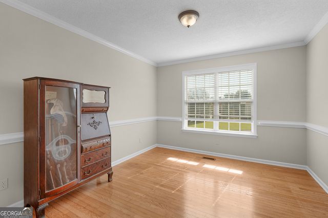 240 Orchard Way SE, Calhoun, GA 30701