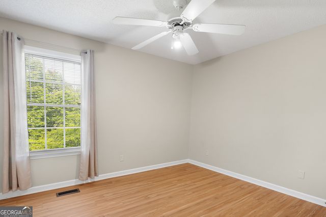 240 Orchard Way SE, Calhoun, GA 30701