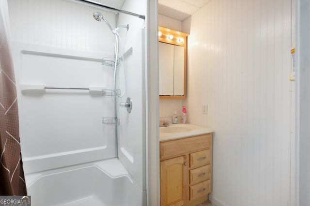 240 Orchard Way SE, Calhoun, GA 30701