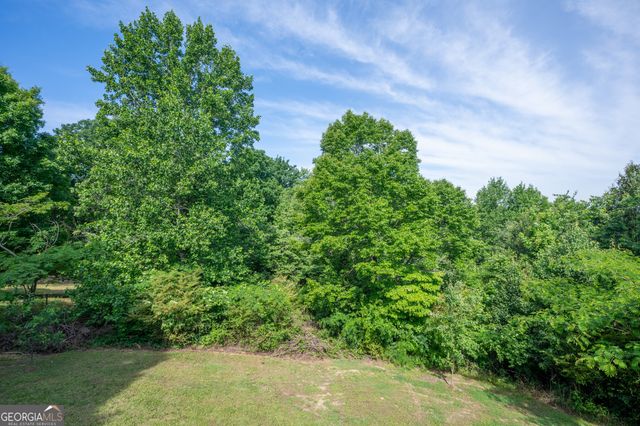 240 Orchard Way SE, Calhoun, GA 30701