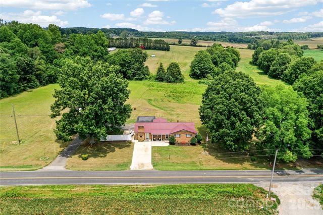 1316 Drumstand Road, Stony Point, NC 28678