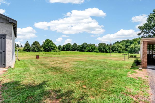 1316 Drumstand Road, Stony Point, NC 28678