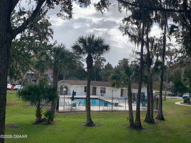 1600 Big Tree Rd Unit G8, Daytona Beach, FL 32119