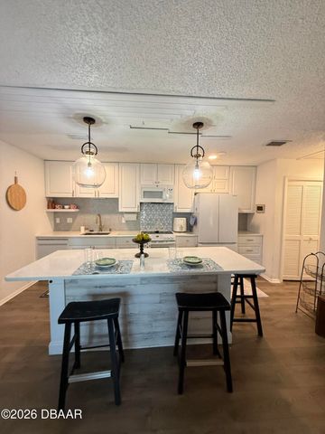 1600 Big Tree Rd Unit G8, Daytona Beach, FL 32119