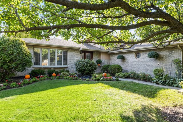 1353 Washburn Way, Lockport, IL 60441