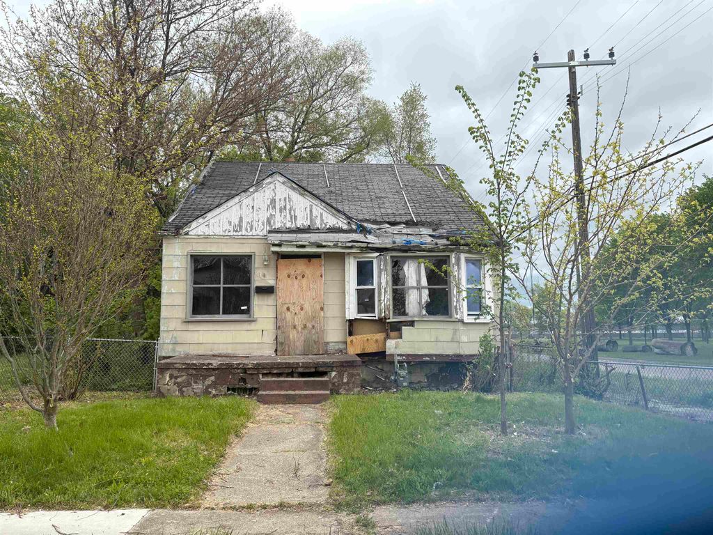 20200 Syracuse Street, Detroit, MI 48234