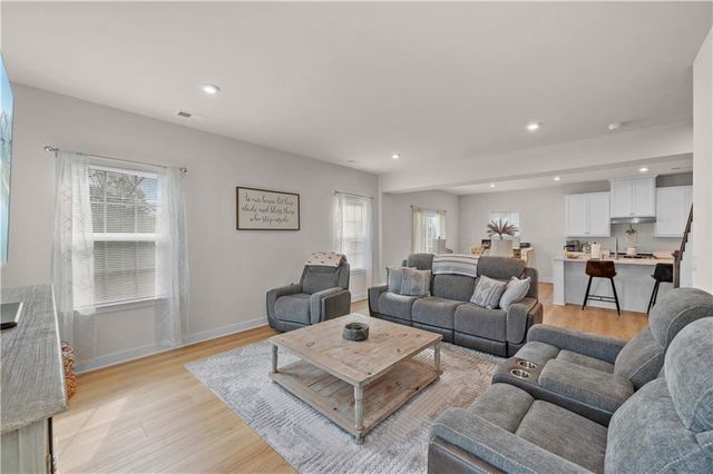 157 Asbury Circle, Calhoun, GA 30701
