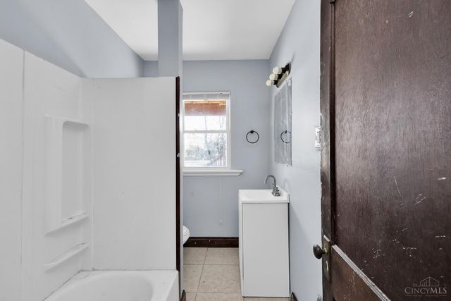 4210 Lowry Avenue, Norwood, OH 45212