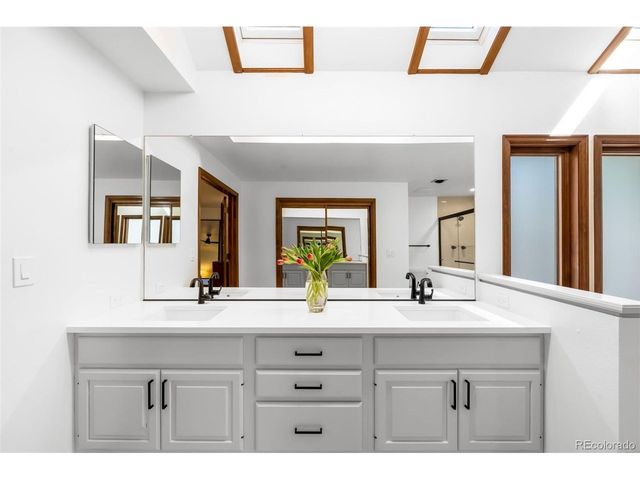 6546 S Garfield Ct, Centennial, CO 80121