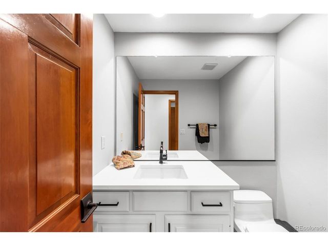 6546 S Garfield Ct, Centennial, CO 80121