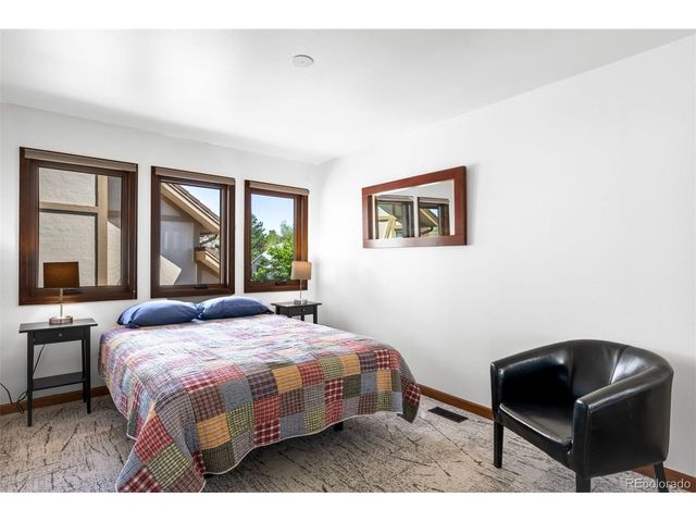 6546 S Garfield Ct, Centennial, CO 80121